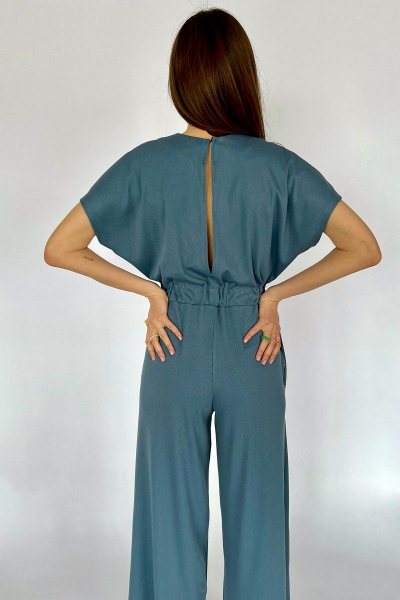 Комбинезон с V-образным вырезом и резинкой по талии i3i Fashion 800/1 синий - фото 3
