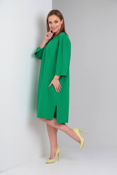 Платье прямого силуэта из плательной ткани с вышивкой TVIN 7622 зеленый - фото 4