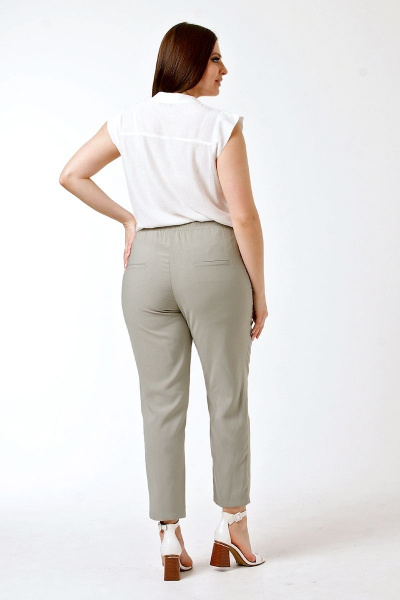 Летние зауженные брюки из вискозы с имитацией застежки IUKONA 1895 оливковый - фото 2