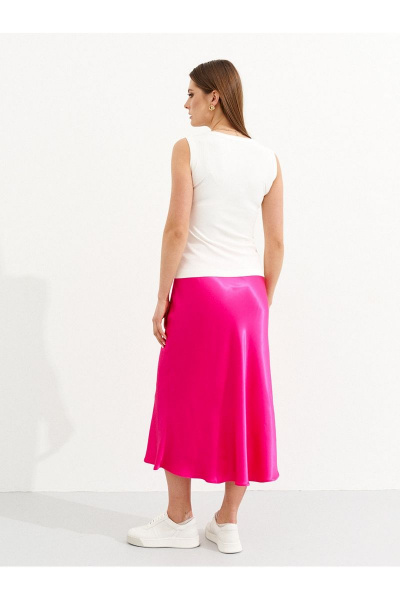 Белый вискозный джемпер без рукавов для легких летних образов Ketty К-04740 молочный - фото 5