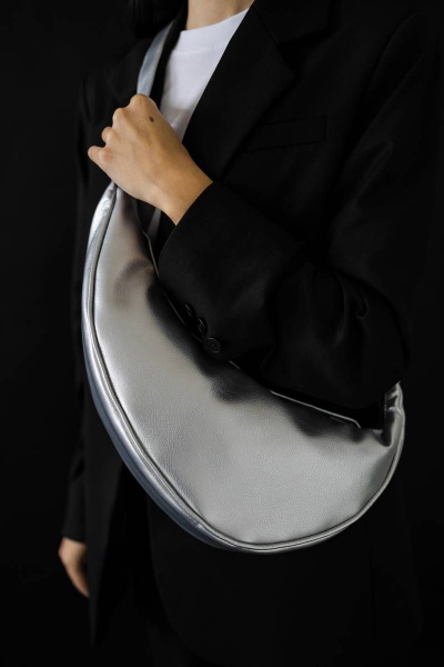 Сумка экокожа на каждый день серая с интересной формой MT.Style Niks SILVER2 - фото 3