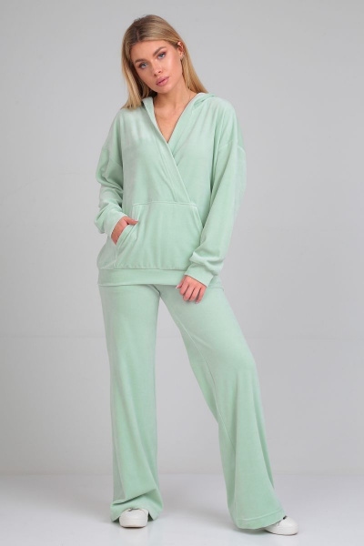 Комфортный женский костюм из бархата с капюшоном и брюками HIT 3097 мята - фото 1
