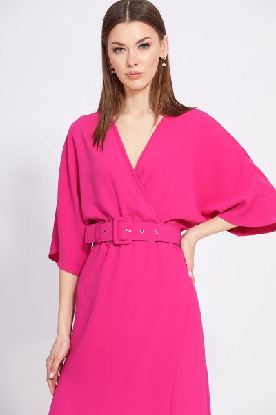 Платье на запах с вырезом V, midi длина, полуприлегающий силуэт EOLA 2365 малина - фото 6