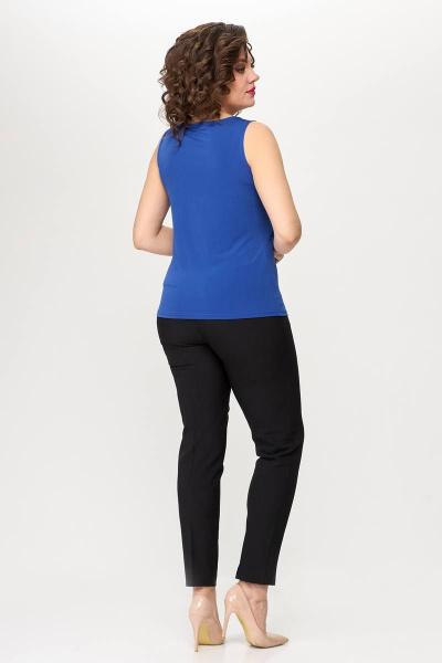 Майка приталенная из текстиля для спорта и casual Zlata 4400 василек - фото 3
