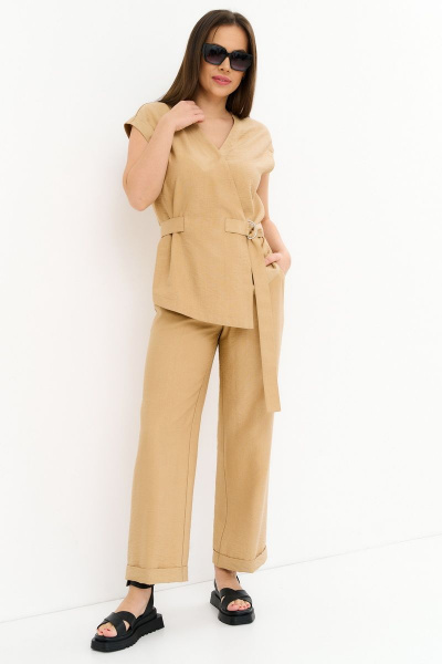 Элегантный комплект блуза и брюки с запахом из текстиля Магия моды 2247 беж - фото 3