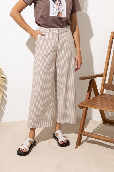 Укороченные брюки кюлоты с боковым карманом и расширением Femme & Devur 9987 1.54F(164) - фото 1