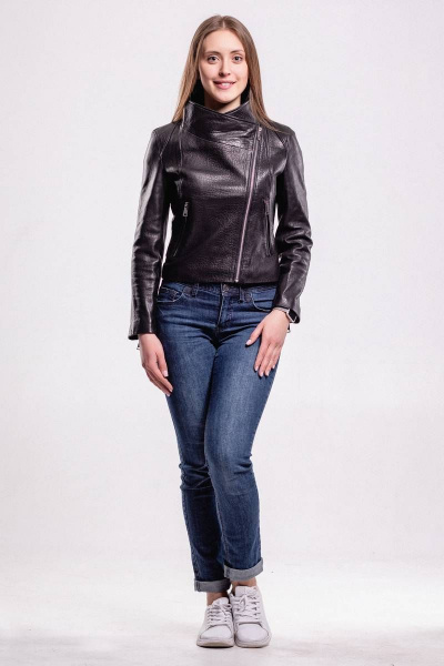 Укороченная приталенная кожаная куртка с воротником-стойкой InterFino 35-2017 чёрный - фото 1