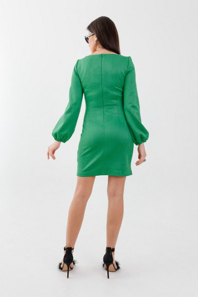 Платье с бархатистой поверхностью и талиевыми вытачками, эффектный крой Anelli 1179 зеленый - фото 2