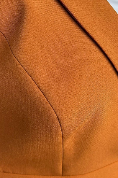 Костюм юбка и жилет большого размера деловой текстиль Панда 111810w горчичный - фото 3