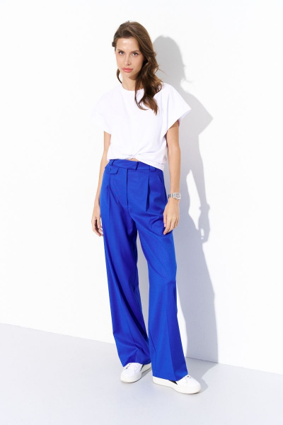 Брюки из текстиля с складками и боковыми карманами Luitui R2022 ярко-синий - фото 2