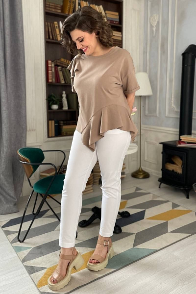 Джемпер с валаном и лодочной горловиной из трикотажа Rumoda 2122 капучино - фото 7