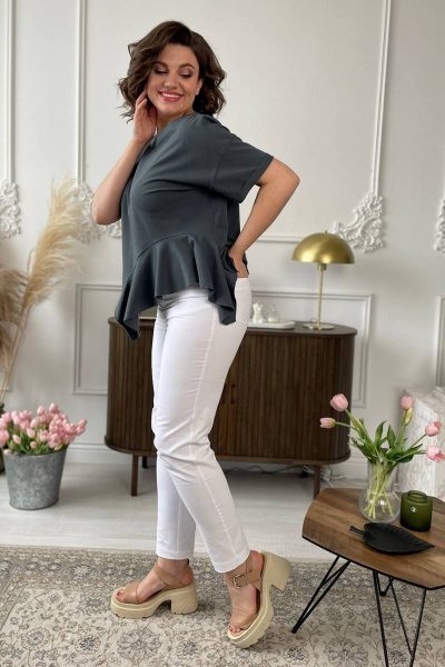 Джемпер в летнем стиле из трикотажа с валаном Rumoda 2122 графит - фото 3