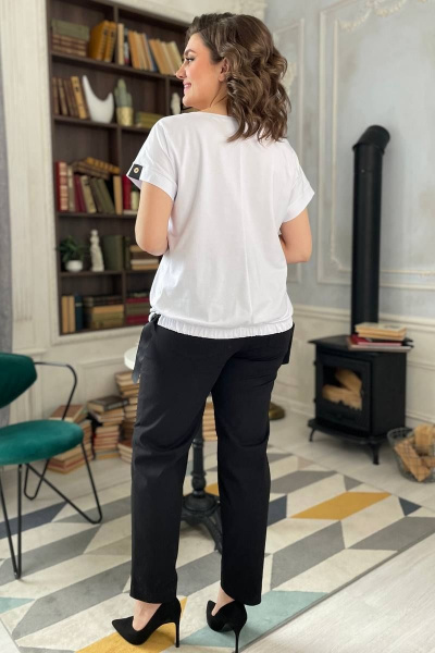 Белая трикотажная футболка с принтом и регулировкой тесьмой Rumoda 2123 белый - фото 10