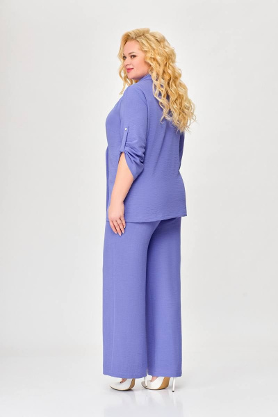 Костюм 2-ка жакет приталенный и брюки прямые из ткани с эффектом жатки Swallow 657.1 фиолетовый - фото 8