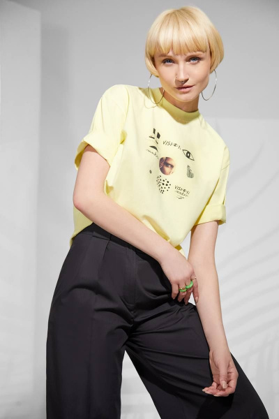 Двухшовный джемпер из ткани с принтом и oversize силуэтом Rivoli 2330 жёлтый - фото 4