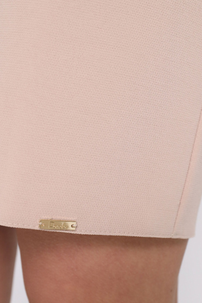 Платье из трикотажа в бежевом цвете с коротким рукавом Панда 119080w бежевый - фото 4