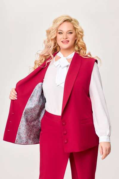 Классический костюм 2-ка из ткани с жилетом и брюками Swallow 646.2 вишня - фото 15