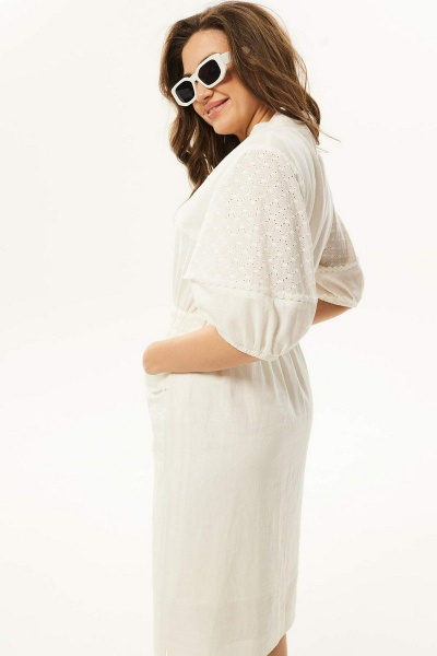 Летнее платье из льна с кружевной отделкой и карманами Mislana С939 молоко - фото 7