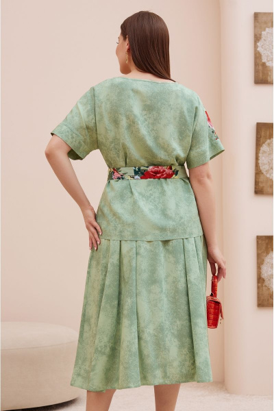 Летний костюм из вискозы: блуза с поясом и юбка с имитацией застежки Lissana 4746 - фото 8