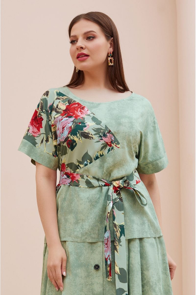 Летний костюм из вискозы: блуза с поясом и юбка с имитацией застежки Lissana 4746 - фото 4