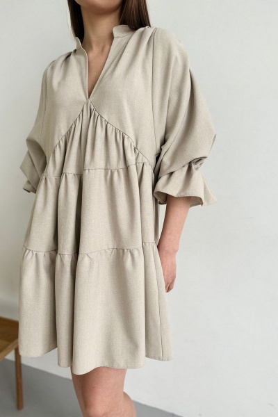 Бежевое мини платье со сборкой и воротником-стойкой AURA otd 3210 - фото 4