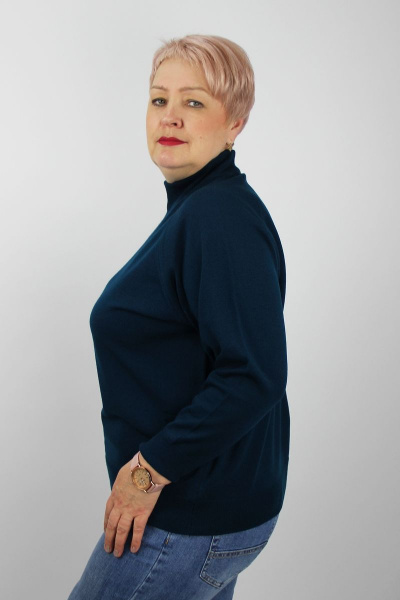Демисезонный вязаный свитер прямого силуэта с воротником-стойкой Полесье С3316-15 5С1754-Д43 170,176 темно-синее_море - фото 2