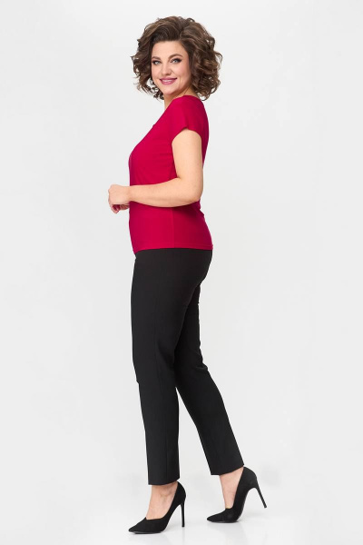 Майка приталенная из трикотажа для спорта и прогулок Zlata 4401 красный - фото 2