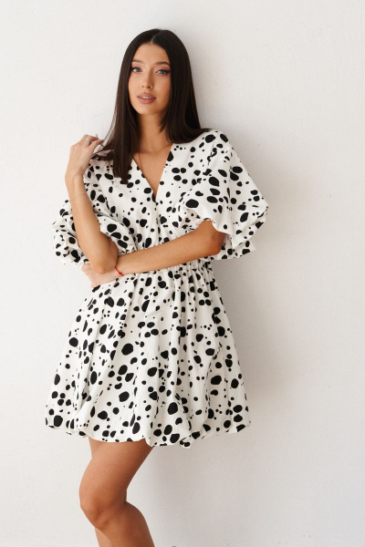 Белое платье с пышными рукавами и контрастным принтом ANNETE A3360 - фото 1