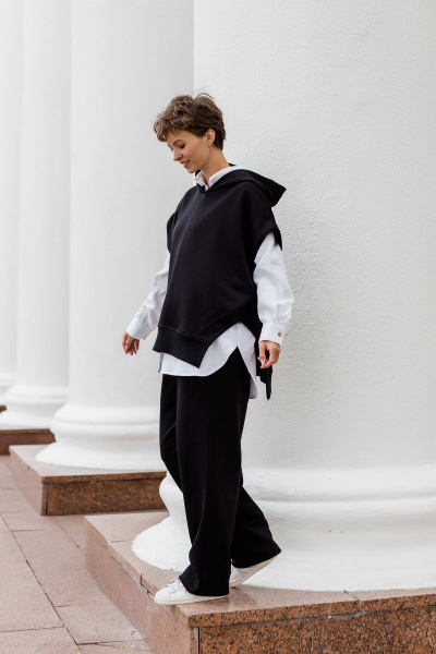 Демисезонный комплект из льняной рубашки, жилетки и широких брюк Twok 308225 черный-белый - фото 1