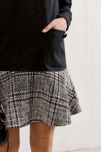 Платье черное демисезонное из вискозы прямого силуэта выше колен BURVIN 8812-81 - фото 2