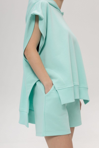 Ментоловый жилет с капюшоном и летние шорты Twok 407225 ментоловый - фото 3