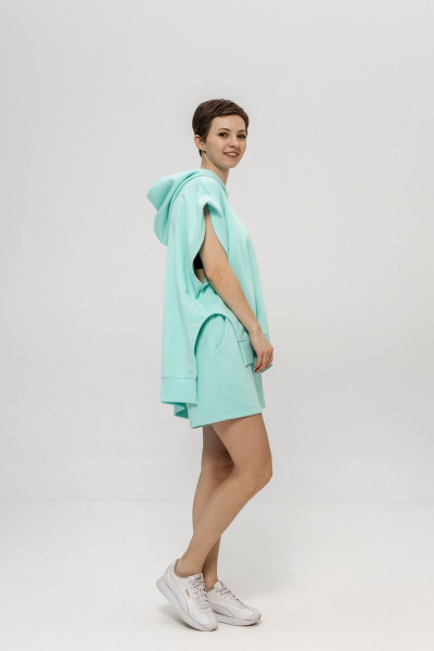 Ментоловый жилет с капюшоном и летние шорты Twok 407225 ментоловый - фото 2
