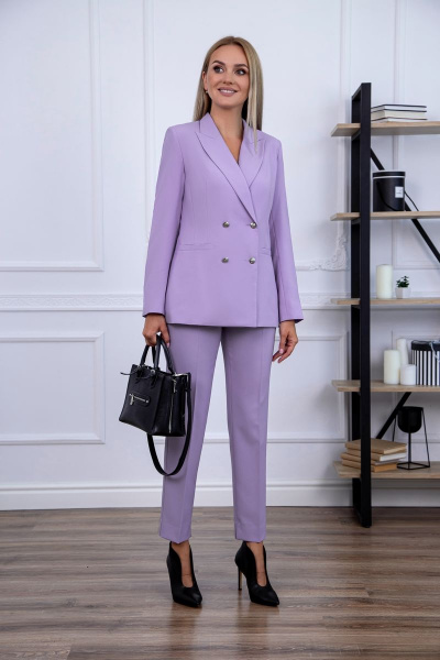 Классический костюм с жакетом на пуговицах и брюками с шлицей Azzara 928Л - фото 1