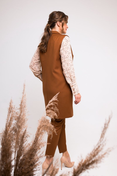 Демисезонный комплект для делового образа из текстиля SandyNa 130560 медно-коричневый - фото 2