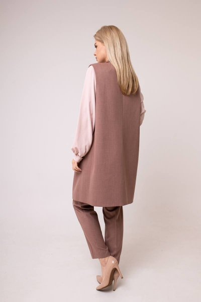 Демисезонный комплект жилет и брюки из текстиля SandyNa 130560 серо-коричневый - фото 5