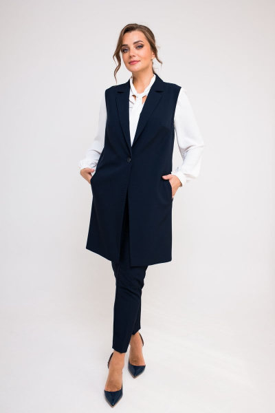 Демисезонный комплект жилет и брюки из текстиля SandyNa 130560 темно-синий - фото 4