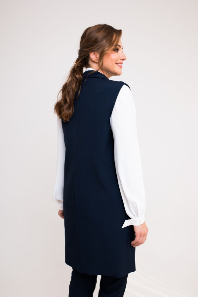 Демисезонный комплект жилет и брюки из текстиля SandyNa 130560 темно-синий - фото 6