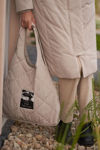 Пальто демисезонное до колен из плащёвой ткани с капюшоном и карманами BURVIN 8715-61 1 - фото 8