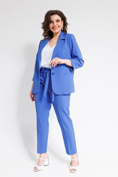 Костюм женский двухпредметный из текстиля с зауженными брюками SandyNa 130561 ультрамарин - фото 1