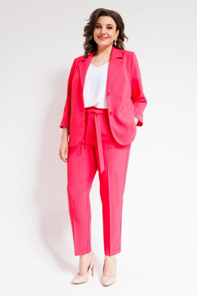 Костюм женский двухпредметный из текстиля с зауженными брюками SandyNa 130561 коралл - фото 8