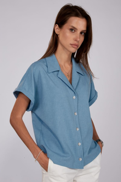 Голубая летняя блуза с коротким рукавом и отложным воротником THE NAME 2252 голубой - фото 2