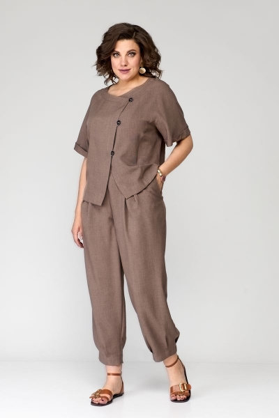 Льняной брючный костюм с укороченным жакетом и шароварами Michel chic 1337 коричневый - фото 4