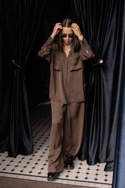 Топ из вискозы и текстиля с классической посадкой LA LIBERTE KN01 коричневый(170) - фото 4