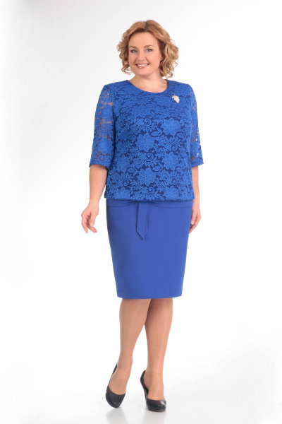 Нарядное кружевное платье с зауженной нижней частью TrikoTex Stil М5316 василек - фото 1
