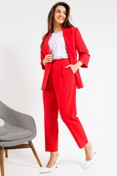 Костюм женский трехпредметный с жакетом, брюками и топом SandyNa 130558 коралл - фото 3