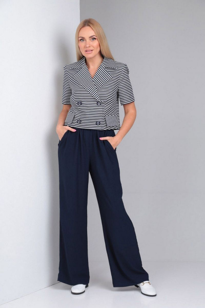 Костюм синий 2-ка из льна с укороченным жакетом и широкими брюками Gamma Gracia 537 синий-синий-белая-полоска - фото 2
