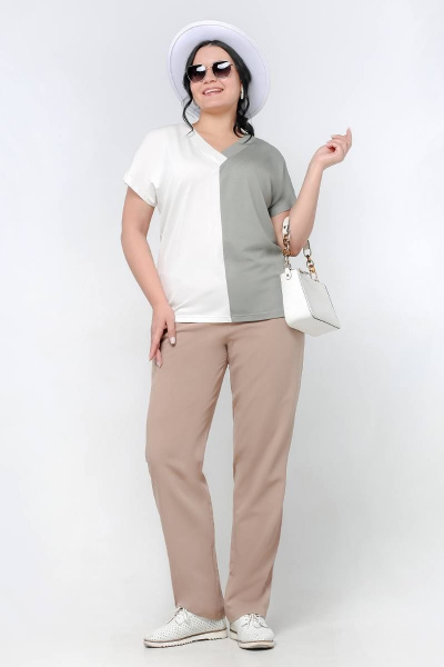 Летний свободный джемпер из вискозы с V-образным вырезом La rouge 3270 хаки-(молоко) - фото 2