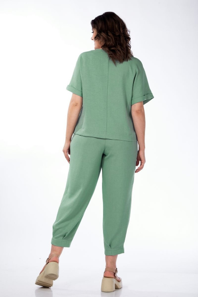 Летний брючный костюм из льна-вишера с жакетом Michel chic 1337 зеленый - фото 5