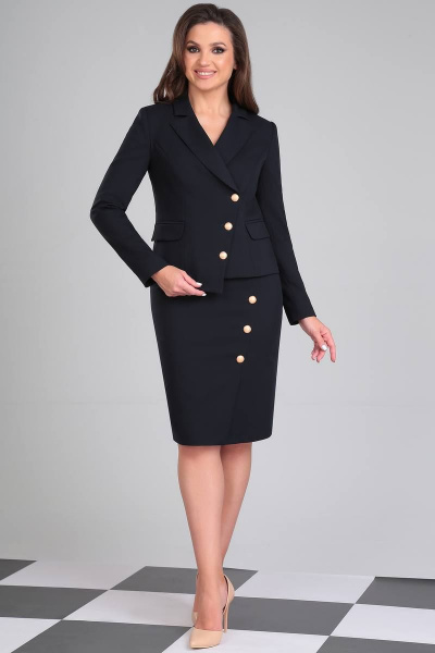 Костюм с асимметричной застежкой из жакета и юбки LeNata 20086 синий - фото 1