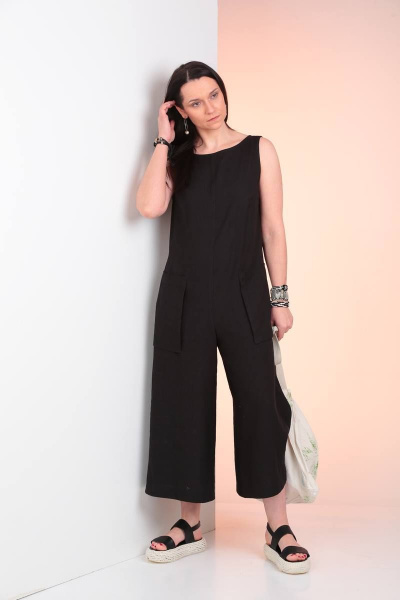 Комбинезон полуприлегающий с запахом и накладными карманами Ma Vie М142ч черный - фото 2